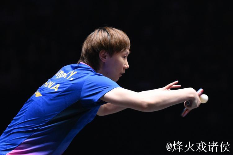 王曼昱强势晋级WTT冠军赛八强 完胜对手无悬念